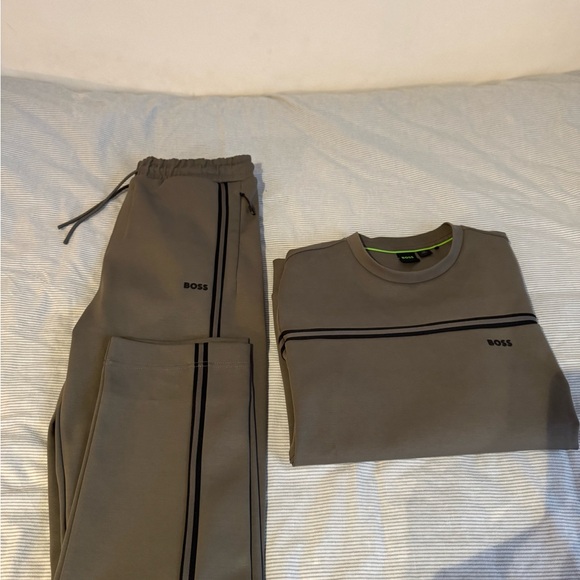 Hugo Boss Tracksuit - Picture 1 of 6